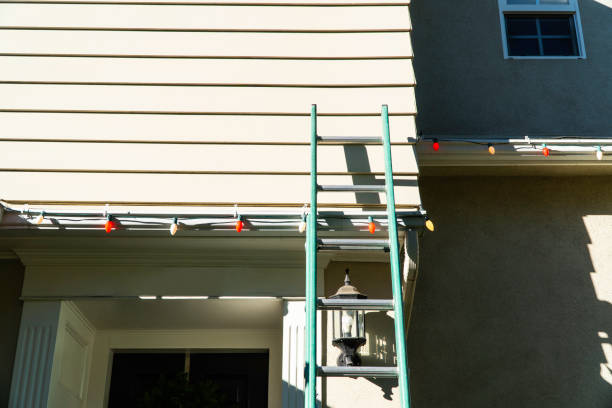 Affordable siding repair and maintenance services in Lindsborg, KS